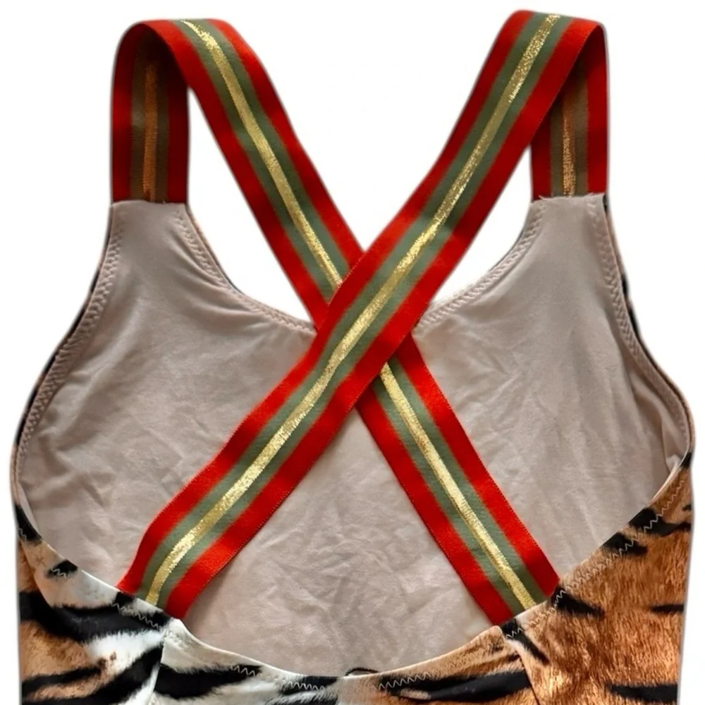 Molo Neve Tiger Stripes